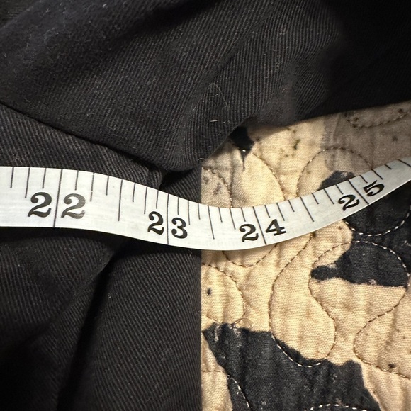 Levi’s denim jacket. - Picture 4 of 8